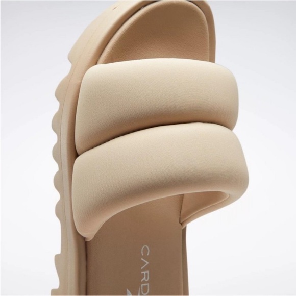 Reebok Cardi Slides Beige 8 - Picture 5 of 6